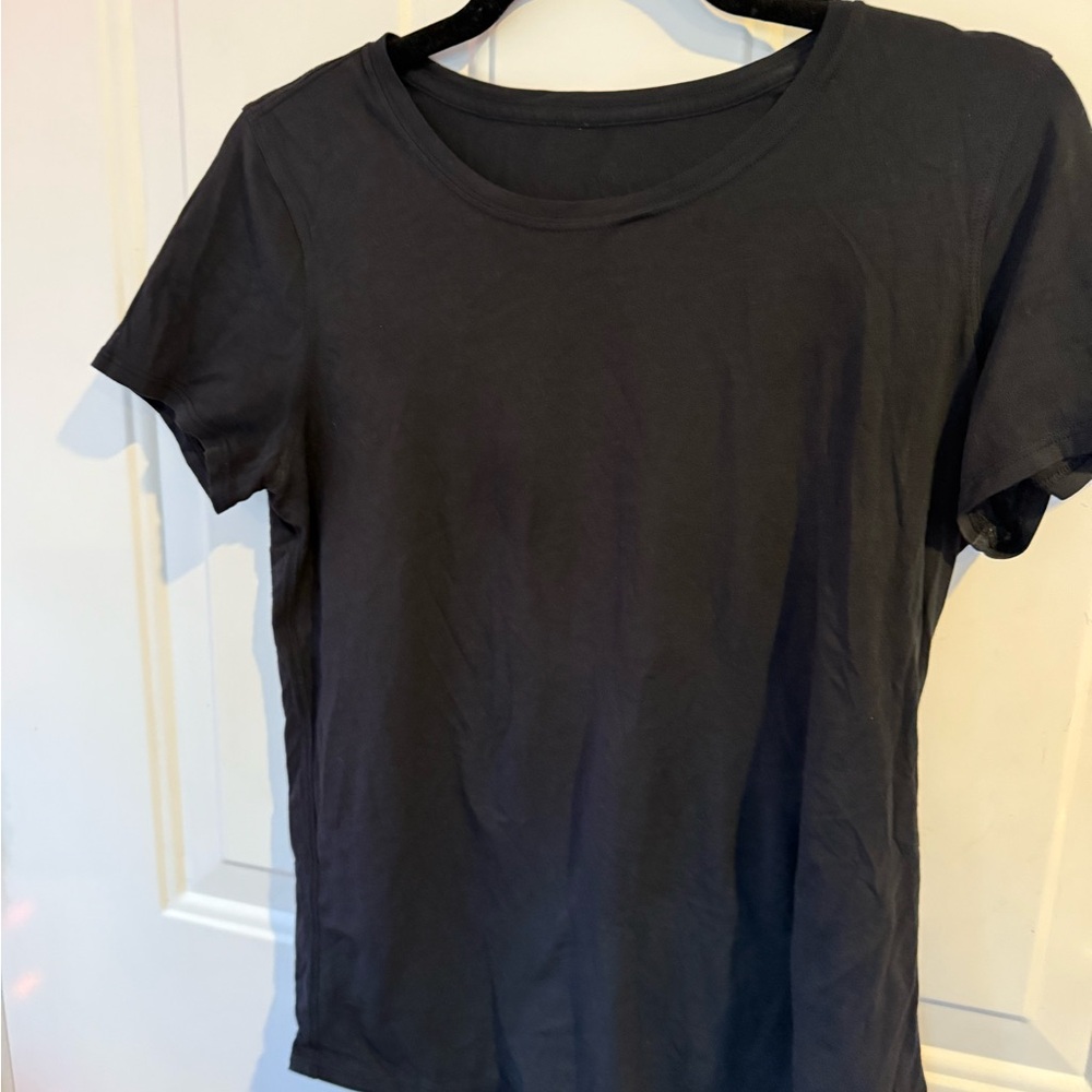 lululemon athletica Charcoal Short Sleeve Tee